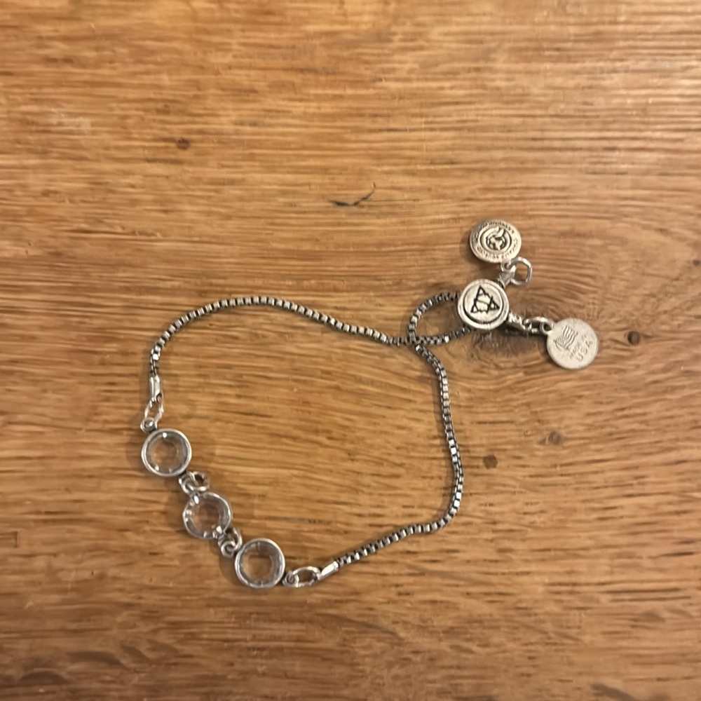Air and Anchor